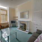 11-Naburn-St-Lounge-21