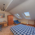 130-Dickenson-Rd-Bedroom-121