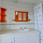 14-Denham-St-Bathroom-2