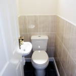 3-denham-st-toilet