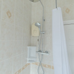 41-Hathersage-Road-Bathroom-1-3