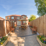 5-Finchley-Rd-Back-of-House-2