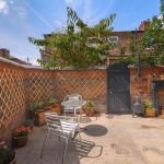 90-Ealing-Ave-Back-Yard-4