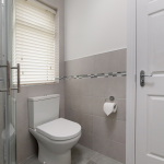 90-Ealing-Ave-Bathroom-5
